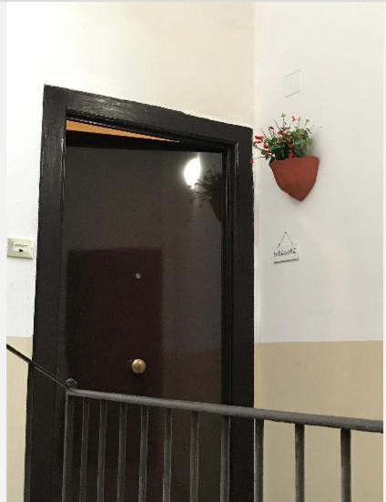 Appartamento Via Nitti Taranto Exterior photo